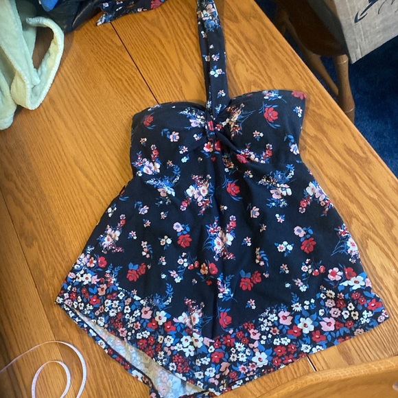 Halter - Picture 3 of 3